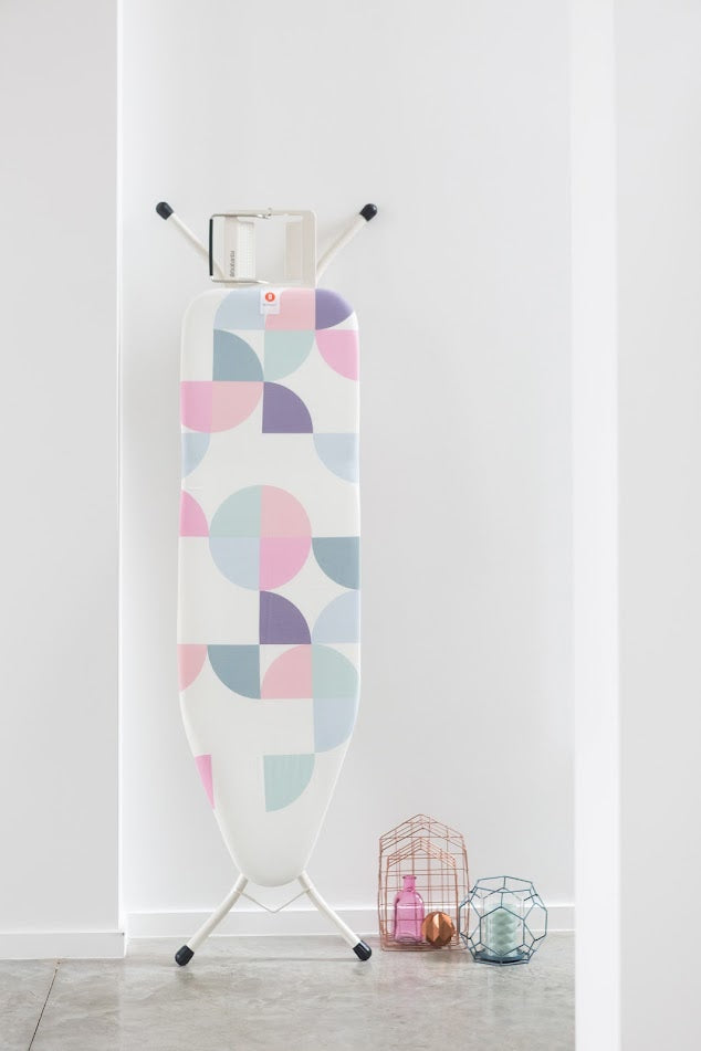 Brabantia Ironing Board B, 124x38 Cm Solid Steam Iron Abstract Leaves ...