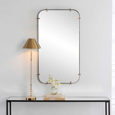 Pali Mirror