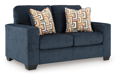 2430335Aviemore Loveseat