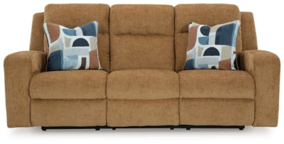 3860588  Kanlow Reclining Sofa