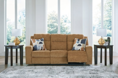 3860588  Kanlow Reclining Sofa