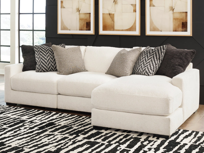 Elissa Court 3-Piece Sectional Sofa with Chaise