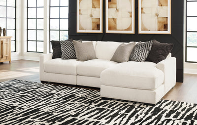 Elissa Court 3-Piece Sectional Sofa with Chaise