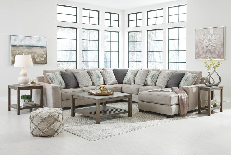 Ardsley Sectional with FREE RUG