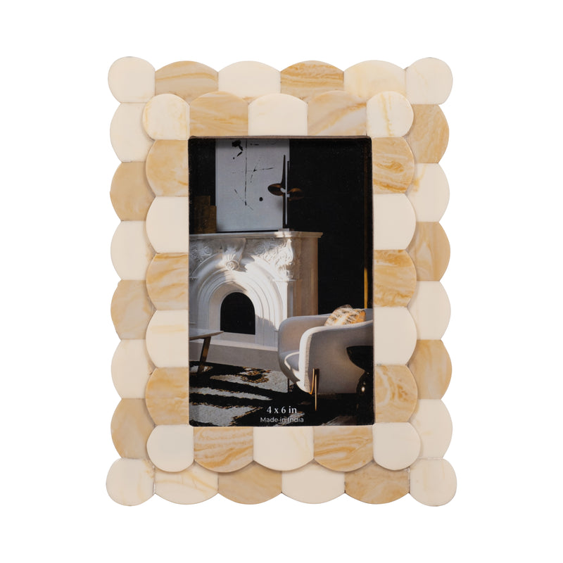 RESIN, 4X6 2-TONE SCALLOPED PHOTO FRAME, IVORY