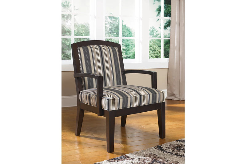 SHOWWOOD ACCENT CHAIR