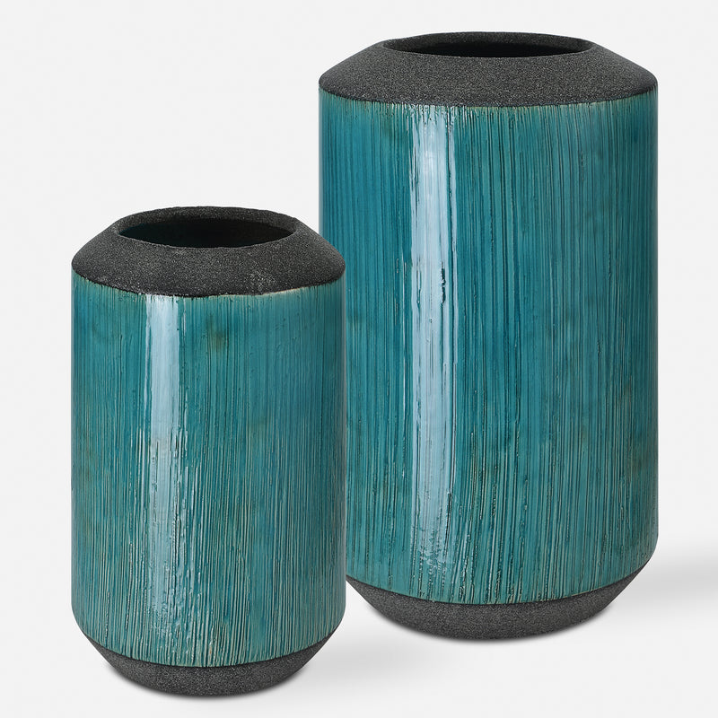 Maui Vases, S/2