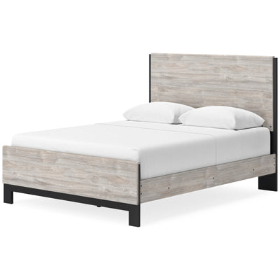 Vessalli King Panel Bed