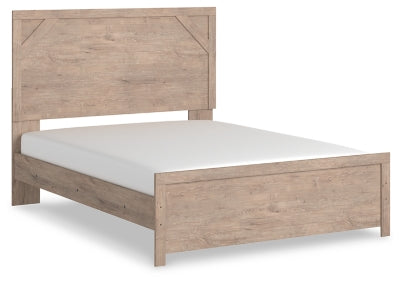 Senniberg- Queen Panel Bed