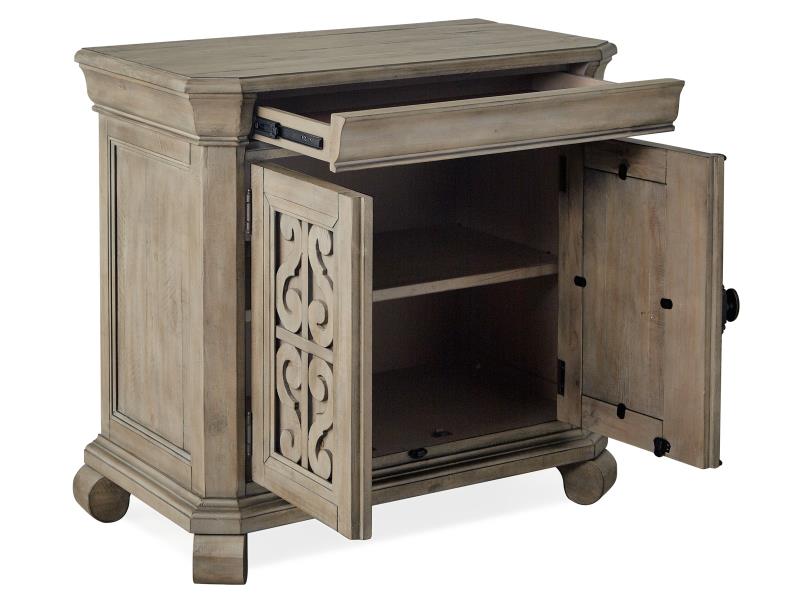 Wood Bachelor Chest - B4646-07