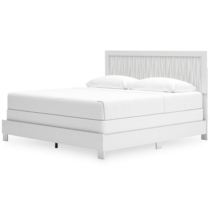 Druchalla King Panel Bed