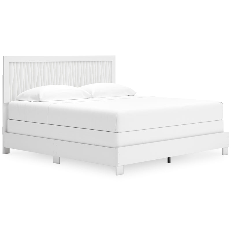 Druchalla King Panel Bed