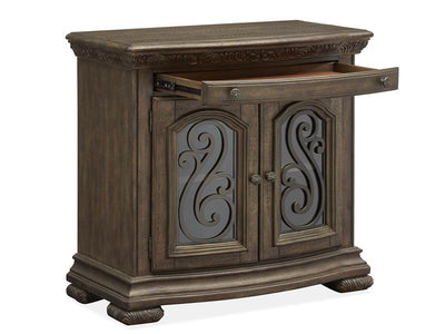 Wood Bachelor Chest - B5133-07