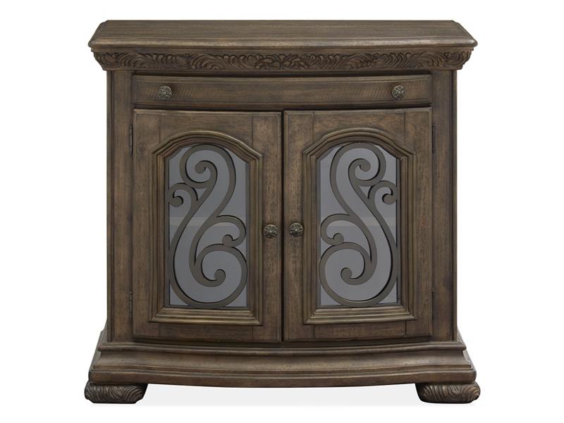 Wood Bachelor Chest - B5133-07