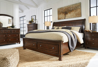 Porter King Sleigh Bedroom (Mattress & Lamp)