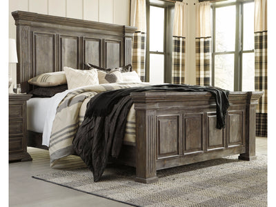 Wyndahl Queen UPH Bed