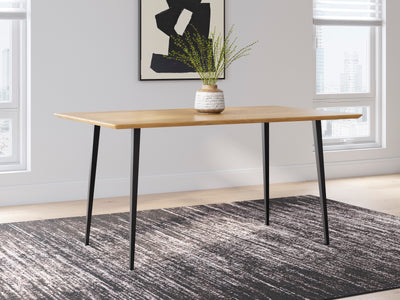 Gretlynn Rectangular Dining Room Table