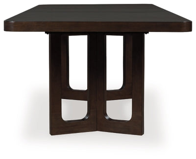 Breckington RECT Dining Room EXT Table