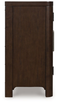 Breckington Dining Room Server