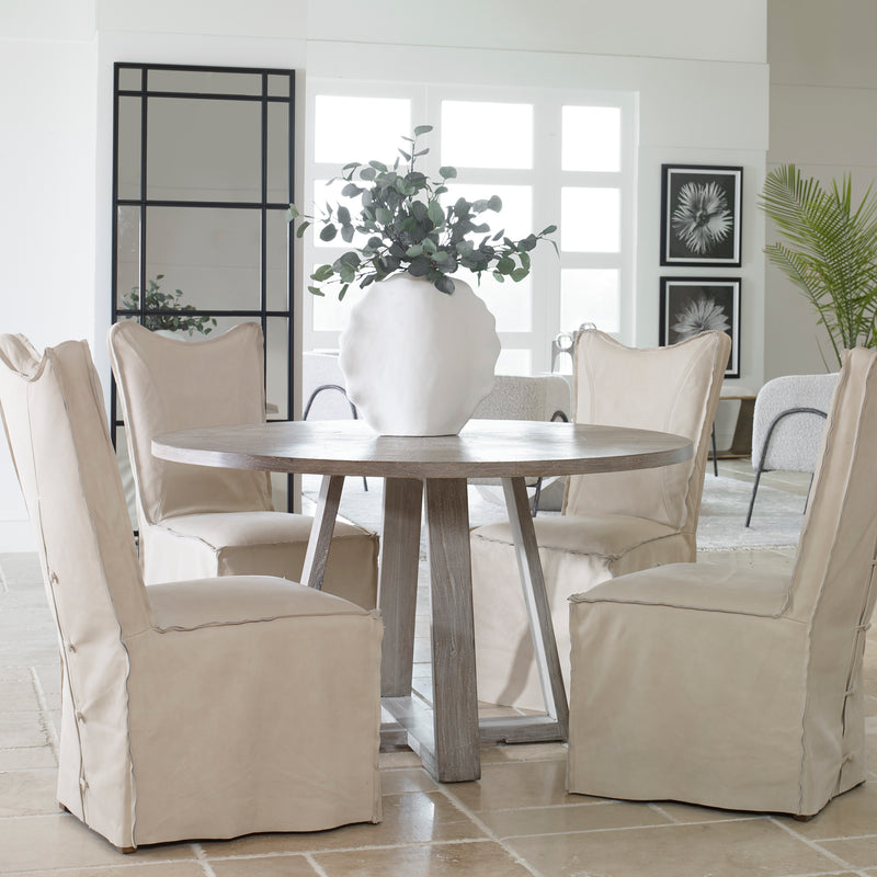 Gidran Dining Table