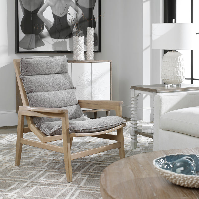 ISOLA ACCENT CHAIR