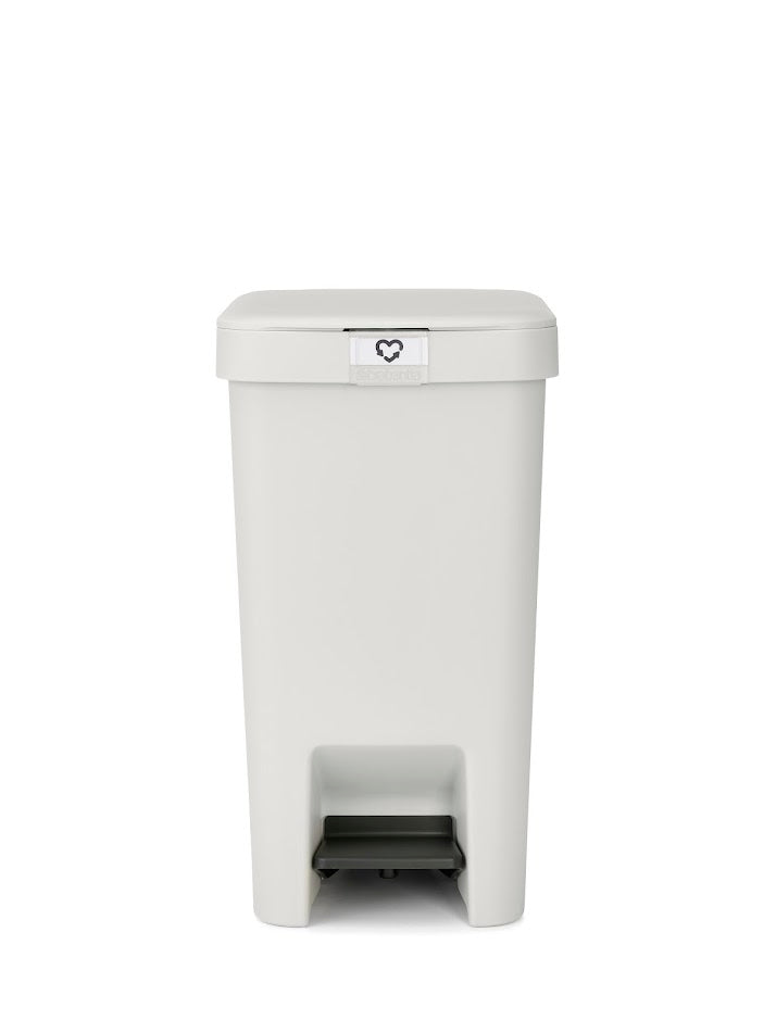 Brabantia StepUp Pedal Bin 16L Light grey