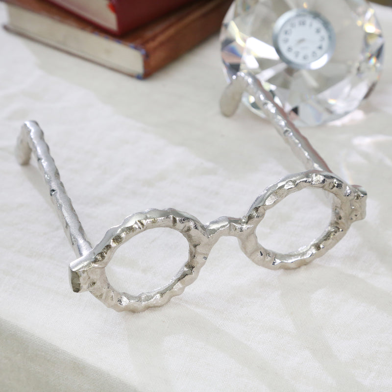 ALUMINUM GLASSES SCULPTURE, SILVER