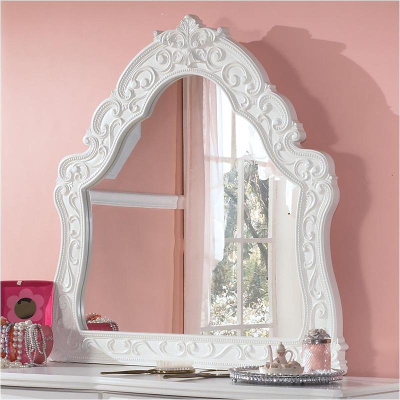 Exquisite Bedroom Mirror