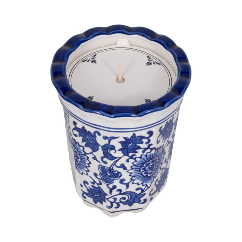 4", 7oz Fluted Chinoiserie Candle , Blue/white