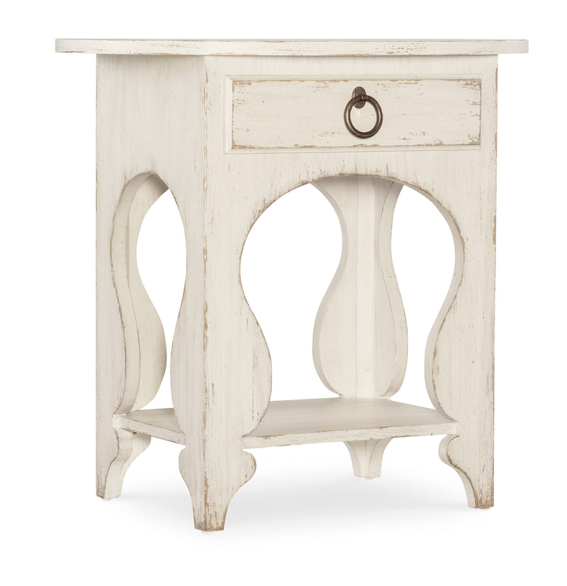 Americana One-Drawer Oval Nightstand