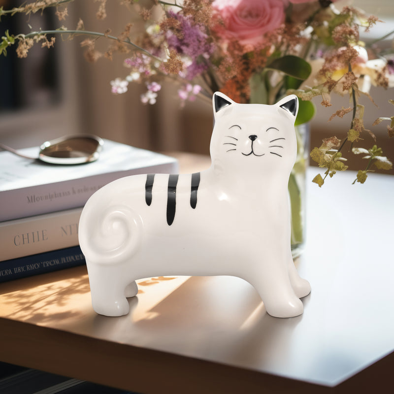 7" Standing Kitty, White/black