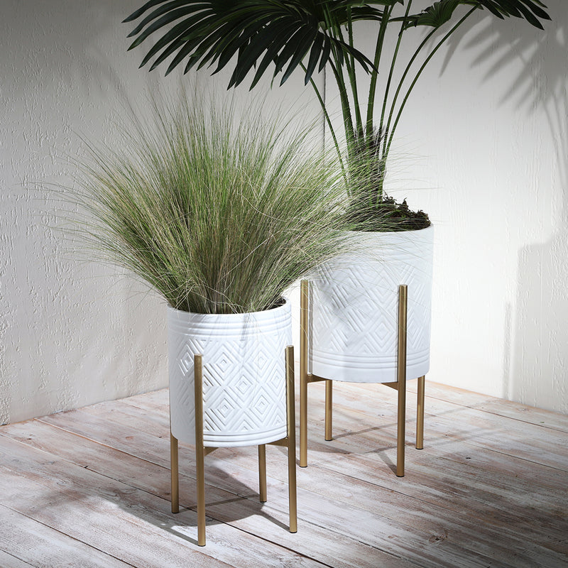 S/2 AZTEC PLANTER ON METAL STAND, WHITE/GOLD