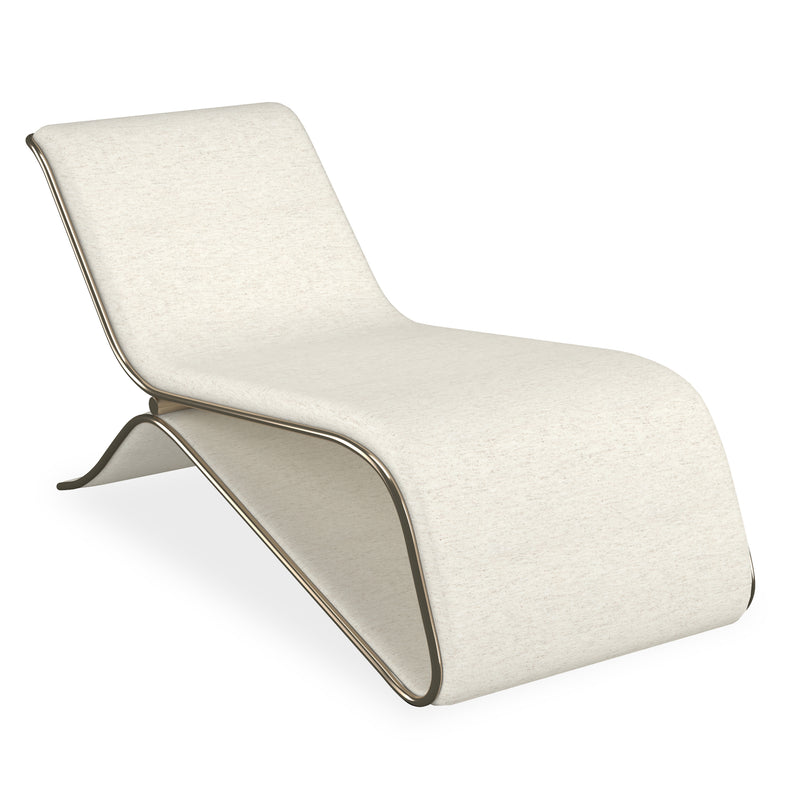 Classic Upholstery. - Parallax Chaise