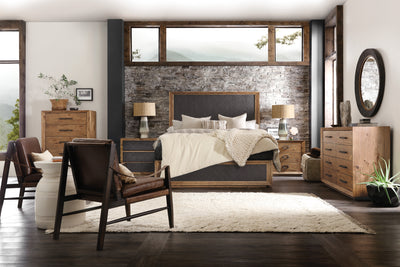 Big Sky Cal King Panel Bed