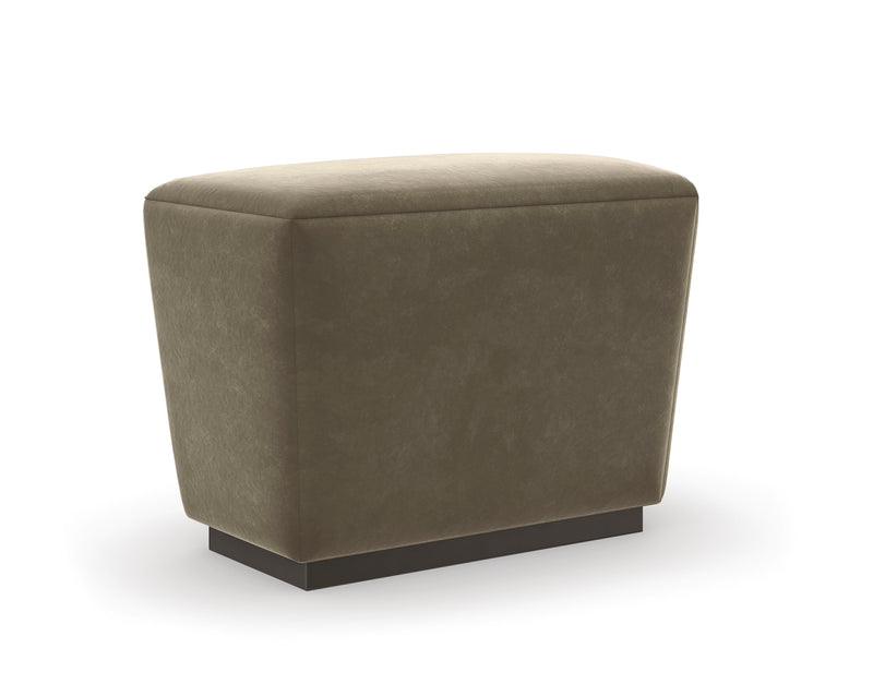 Caracole Upholstery - Castor